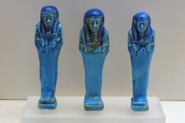 Antieke Egyptische kunst in Egyptisch blauw