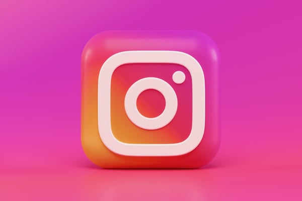 instagramv2_900x600
